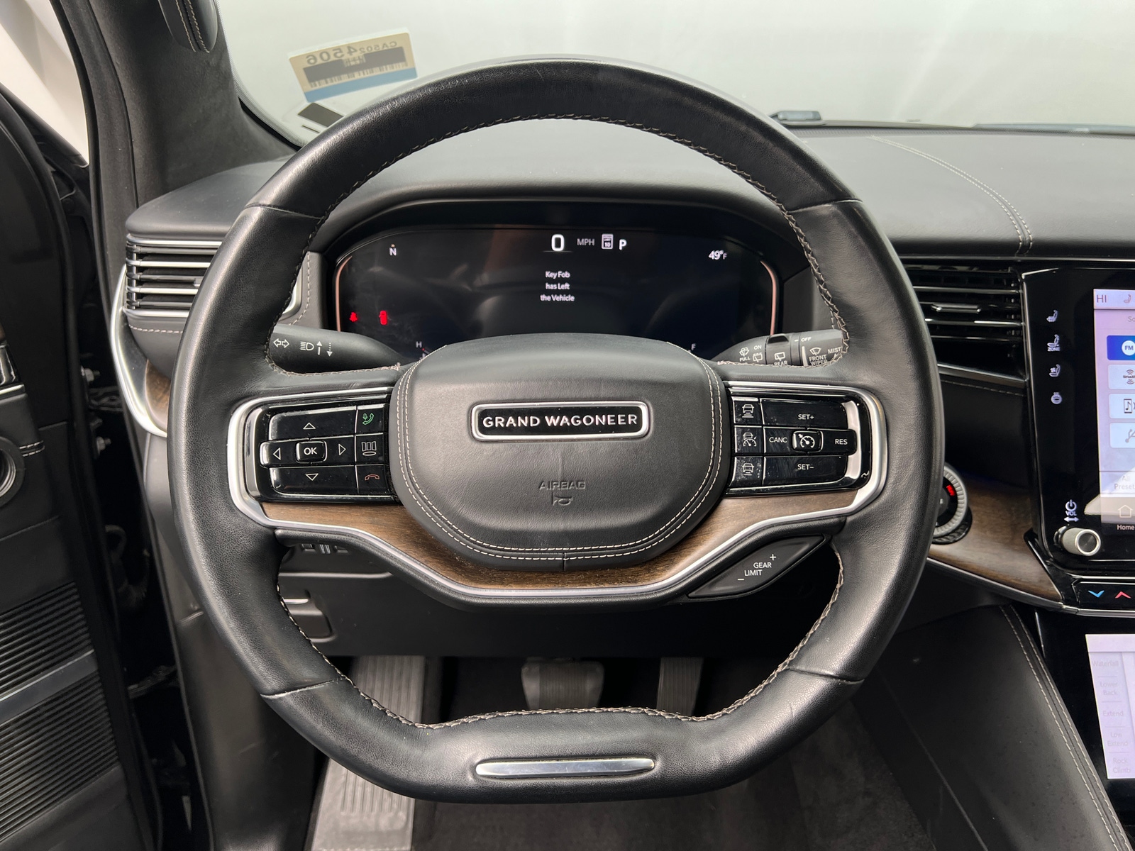 Thumbnail: 2023 Jeep Grand Wagoneer L - 4