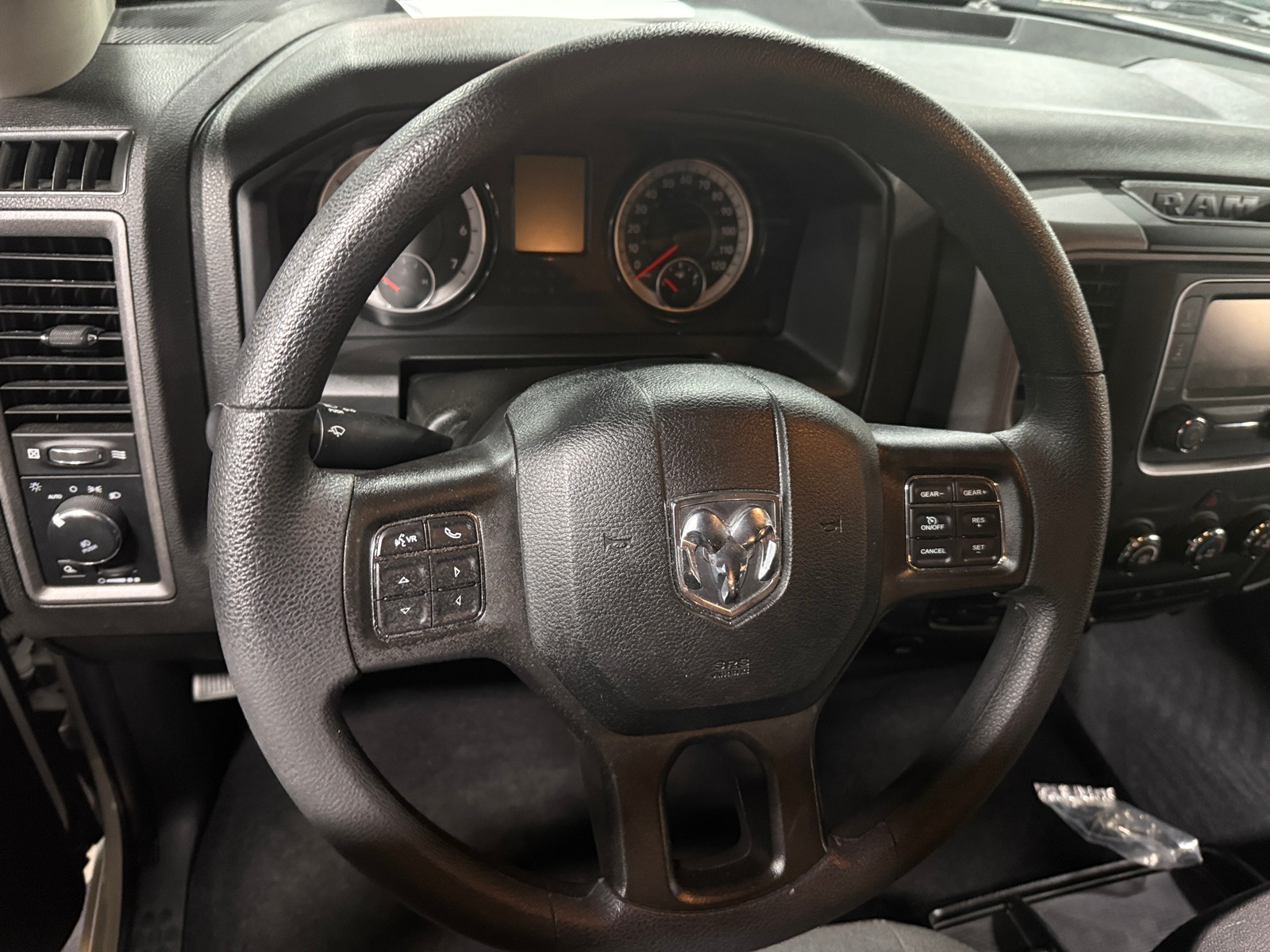 Thumbnail: 2022 RAM 1500 Classic - 5