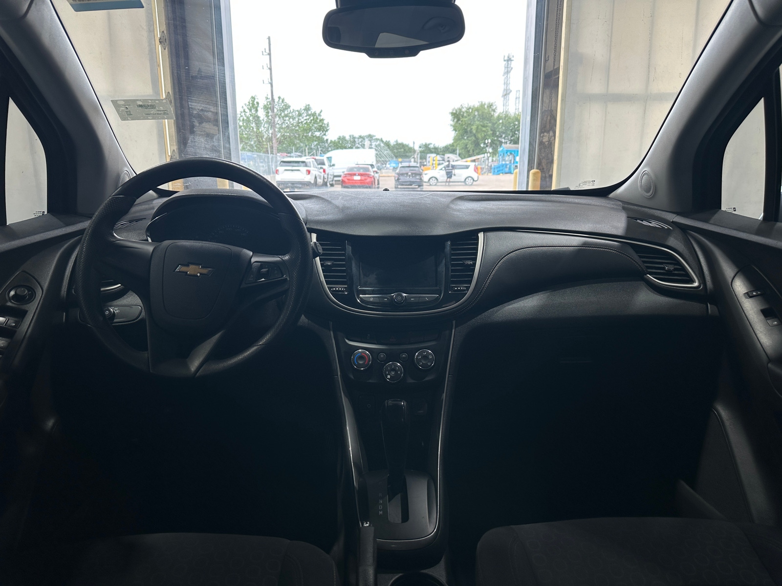 Thumbnail: 2020 Chevrolet Trax - 3