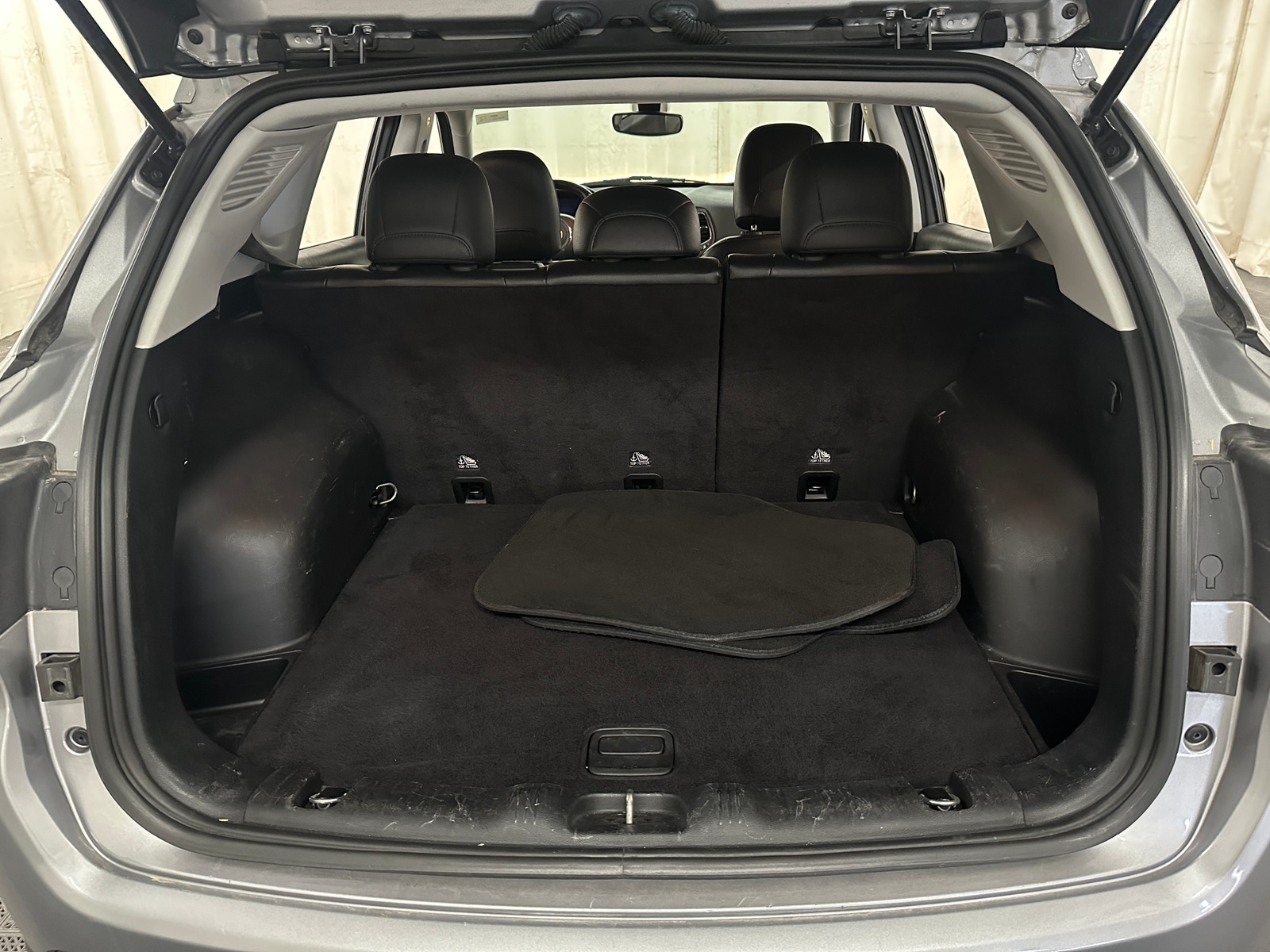 Thumbnail: 2019 Jeep Compass - 7