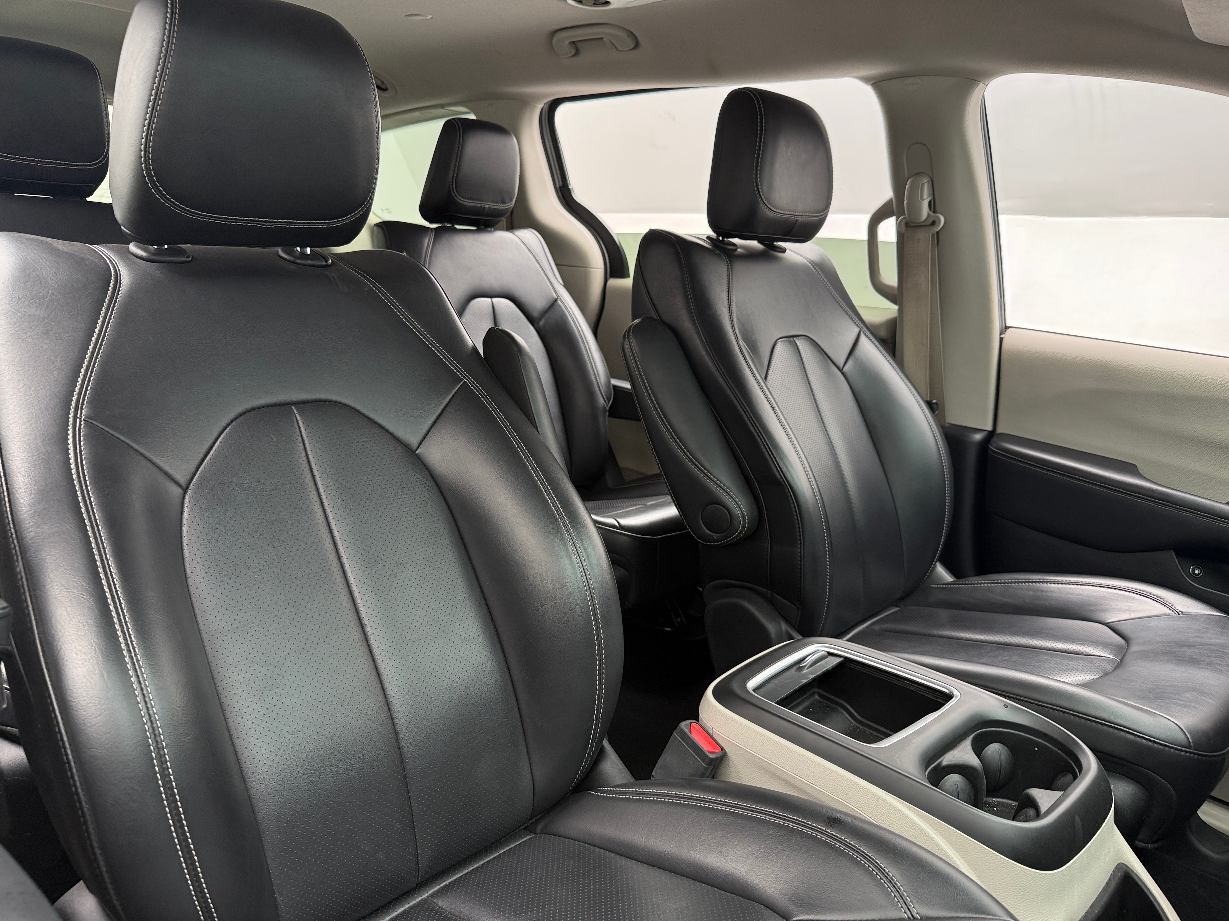 2023 Chrysler Pacifica Hybrid