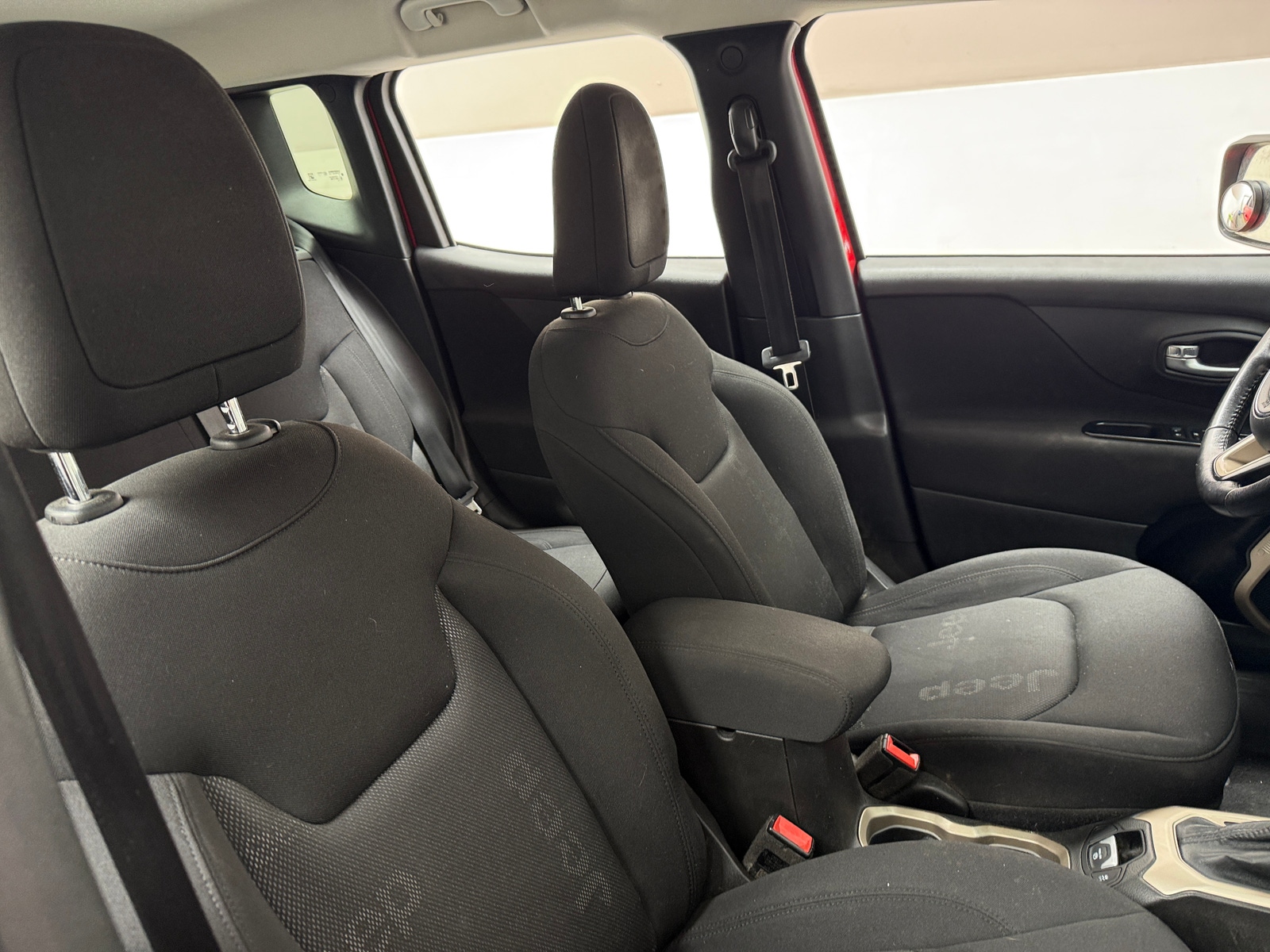 Thumbnail: 2017 Jeep Renegade - 2