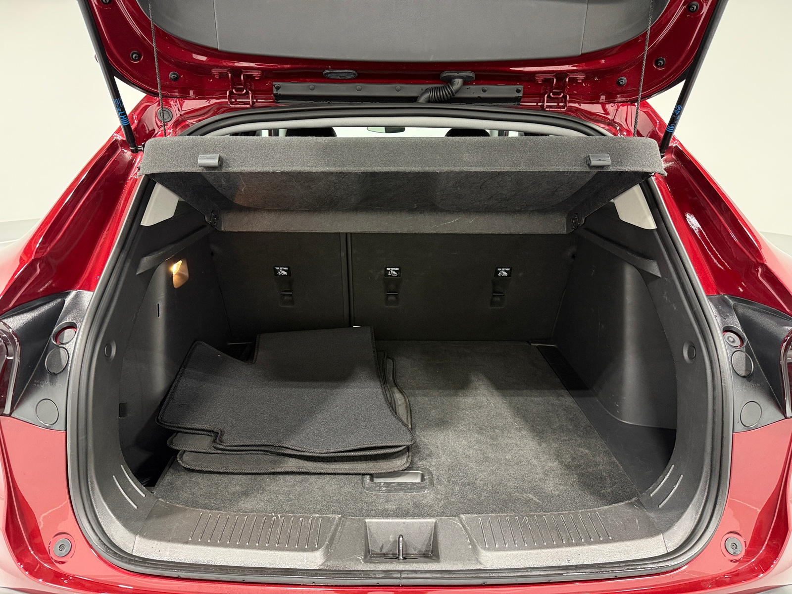 Thumbnail: 2025 Chevrolet Trax - 7