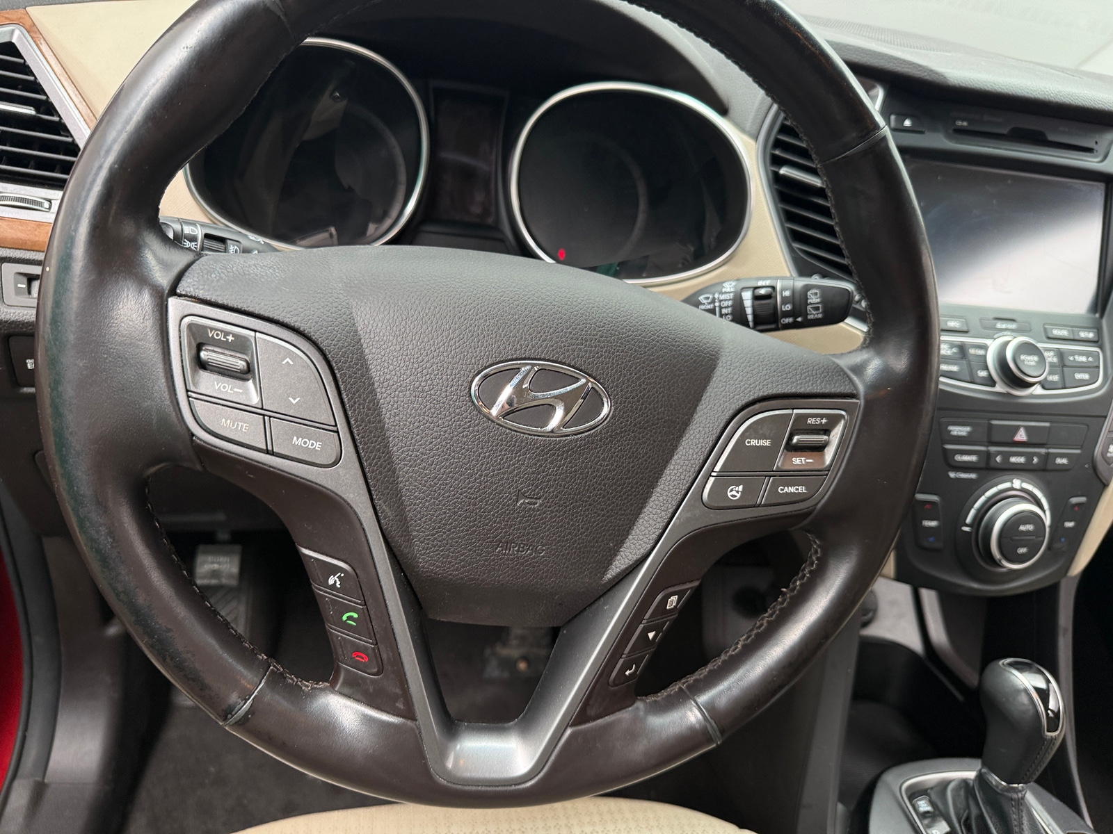 Thumbnail: 2014 Hyundai Santa Fe - 5