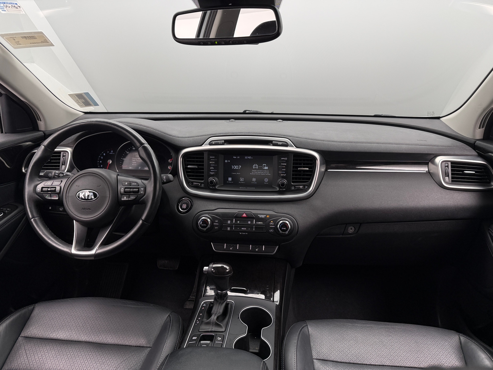 Thumbnail: 2018 Kia Sorento - 2