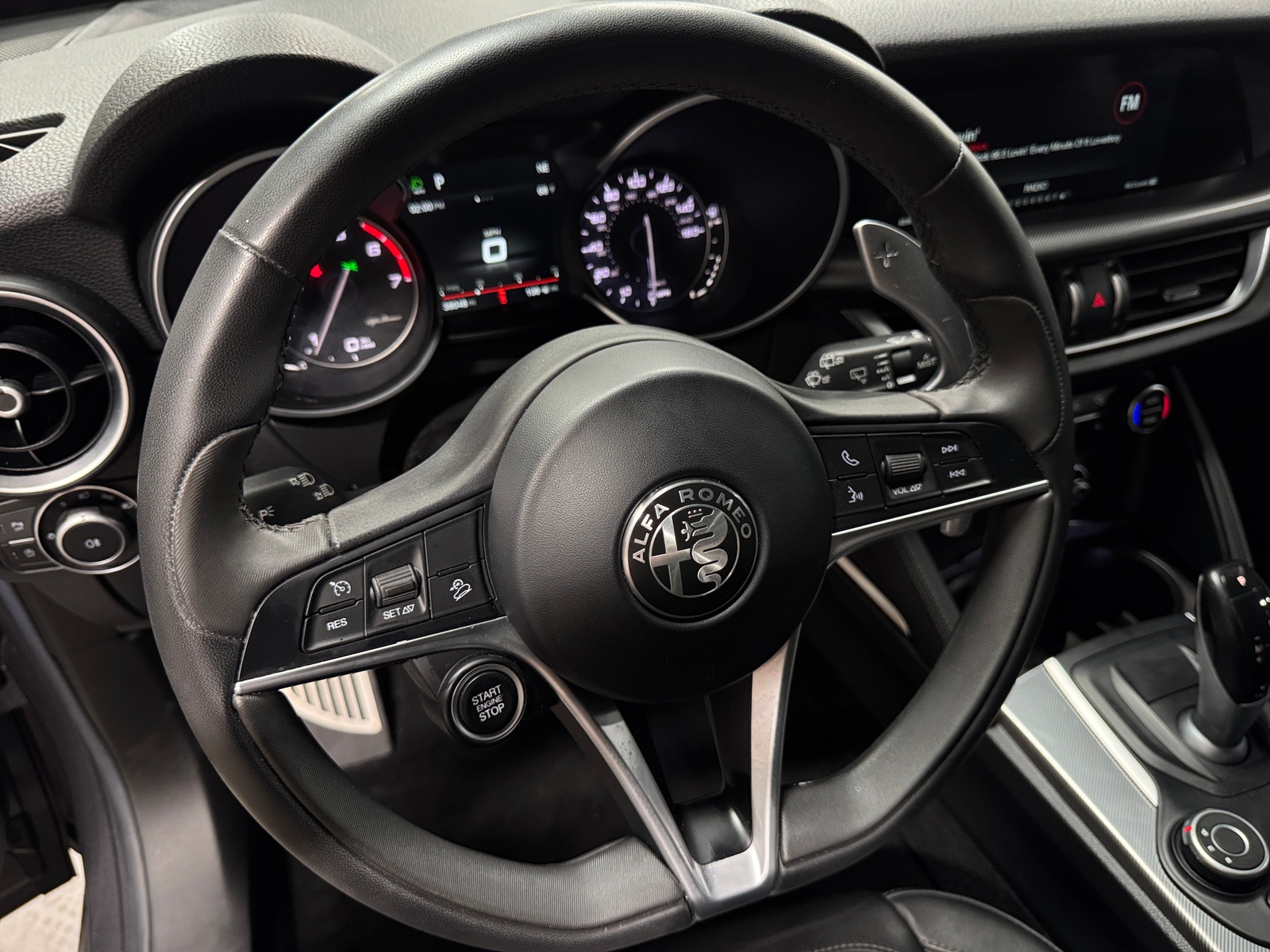 Thumbnail: 2018 Alfa Romeo Stelvio - 4