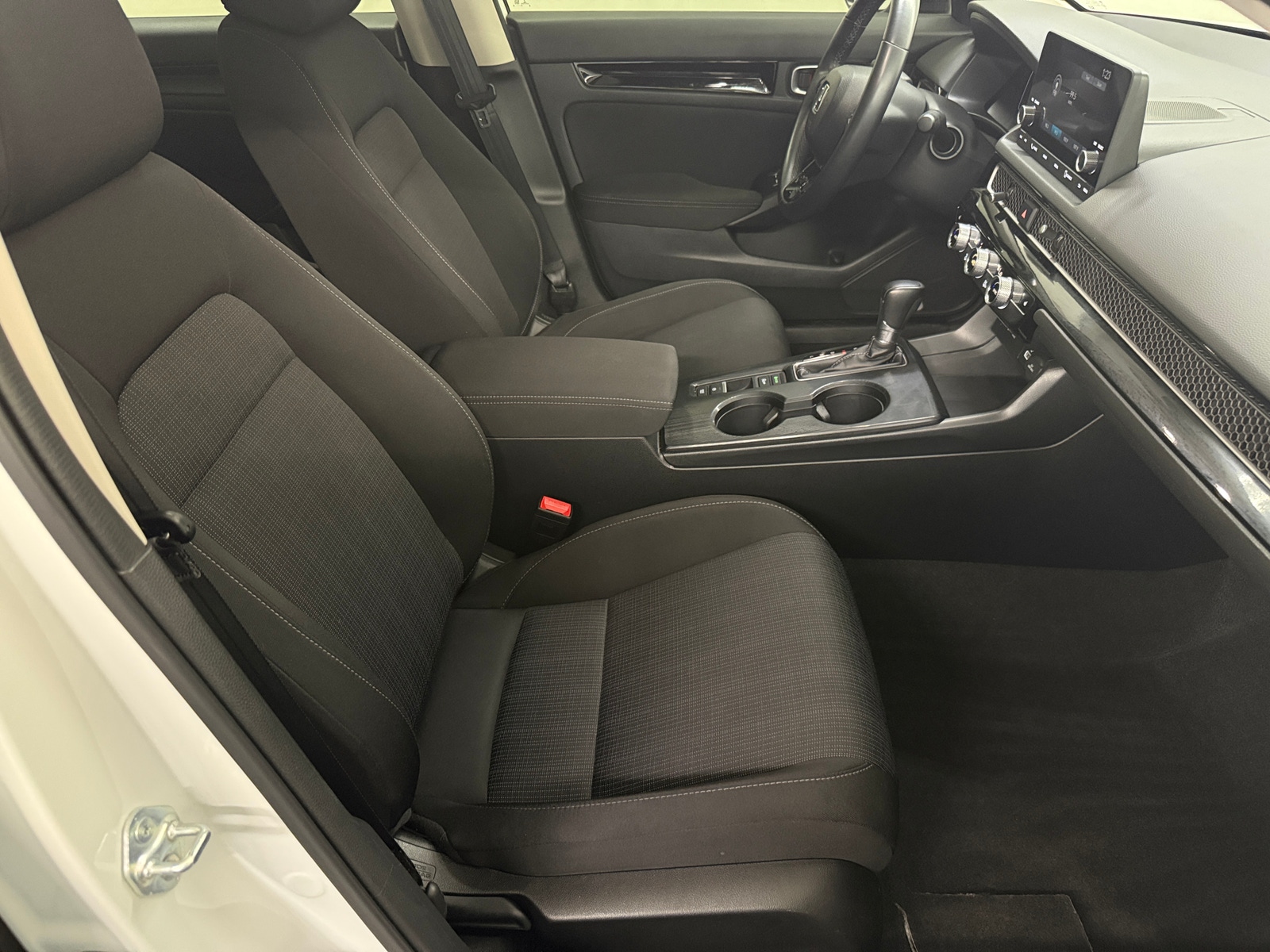 Thumbnail: 2022 Honda Civic - 2