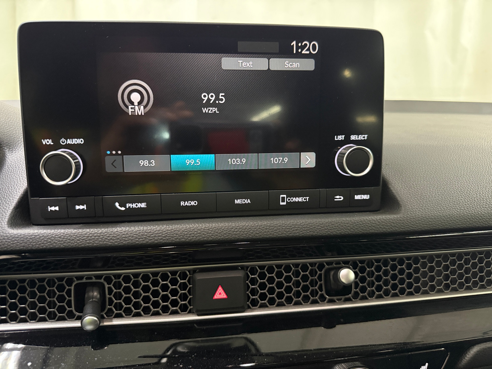 Thumbnail: 2022 Honda Civic - 4