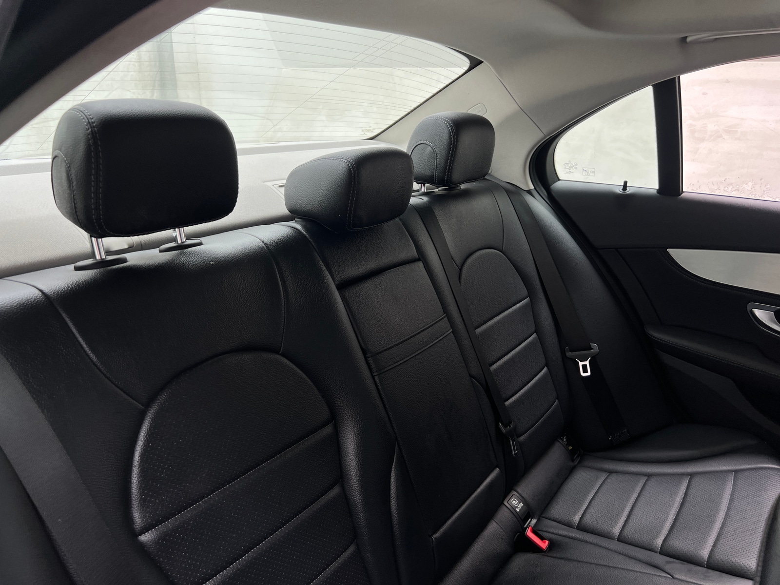 Thumbnail: 2016 Mercedes-Benz C-Class - 5