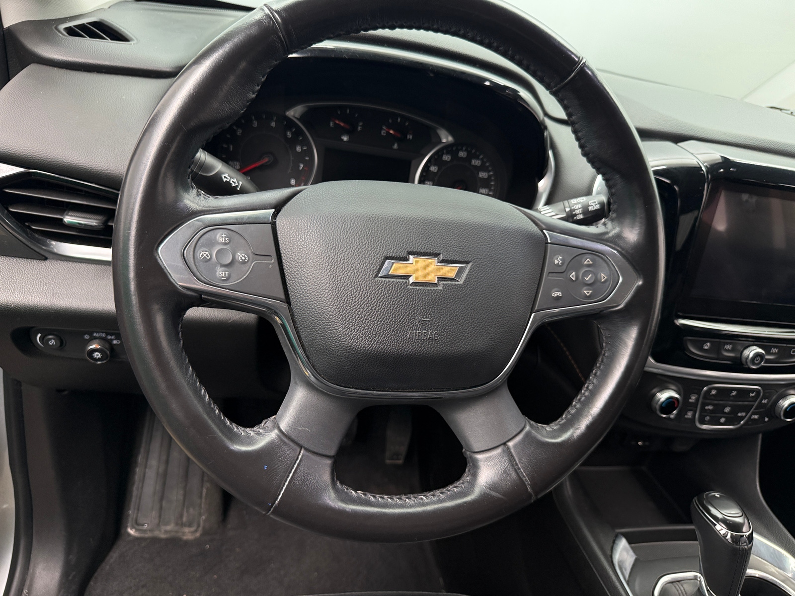 Thumbnail: 2019 Chevrolet Traverse - 4