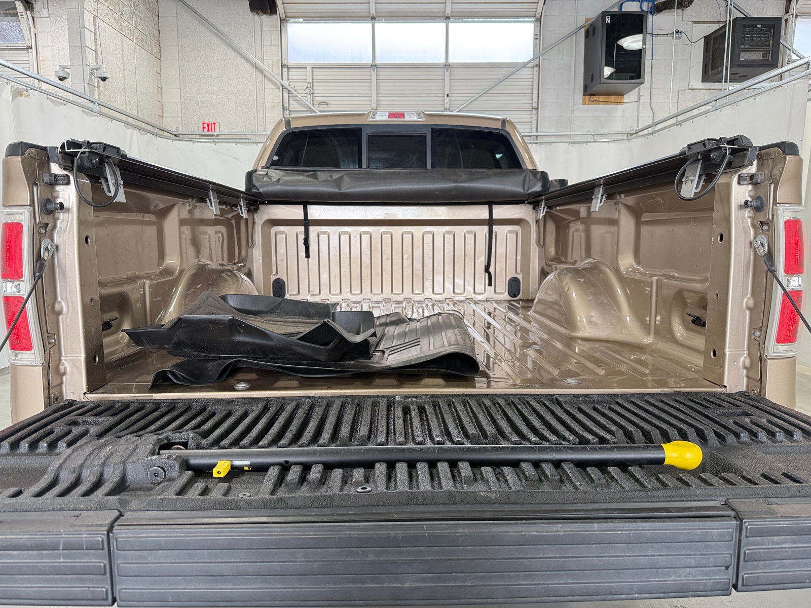 Thumbnail: 2012 Ford Econoline - 7