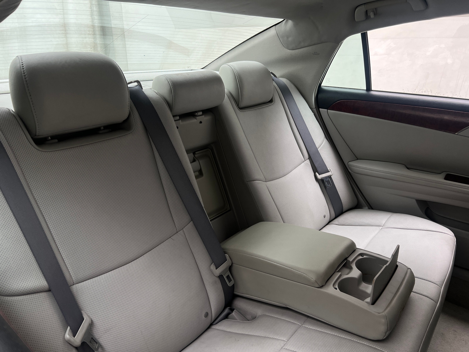 Thumbnail: 2011 Toyota Avalon - 5