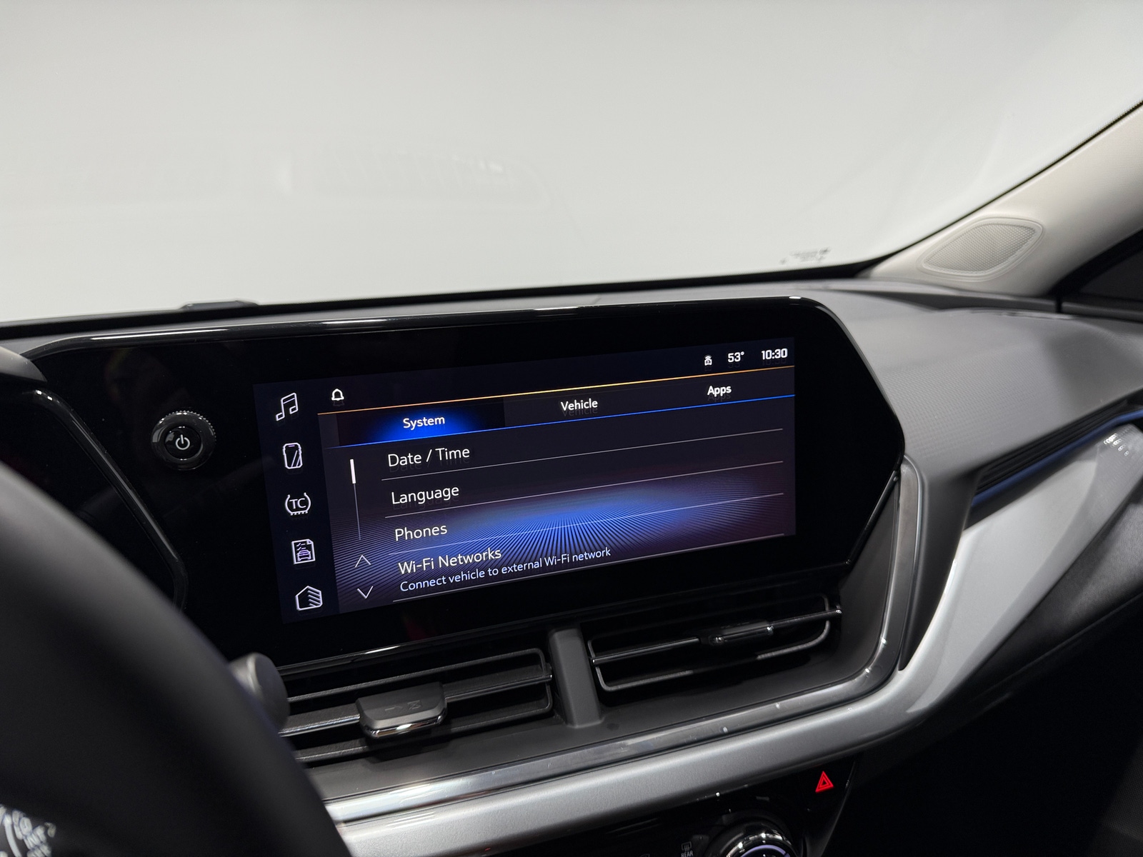 Thumbnail: 2025 Chevrolet Trax - 4