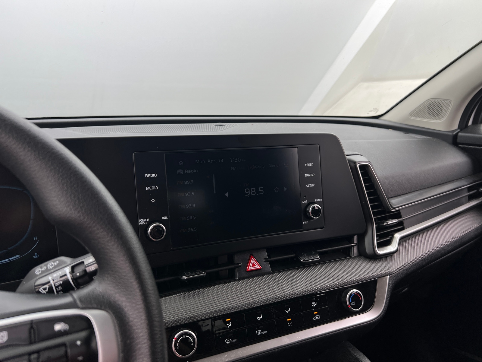Thumbnail: 2025 Kia Sportage - 4