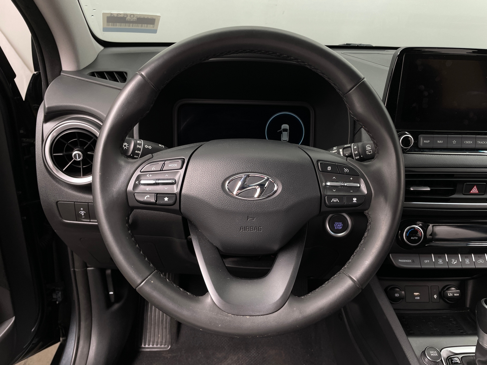 Thumbnail: 2023 Hyundai Kona - 4