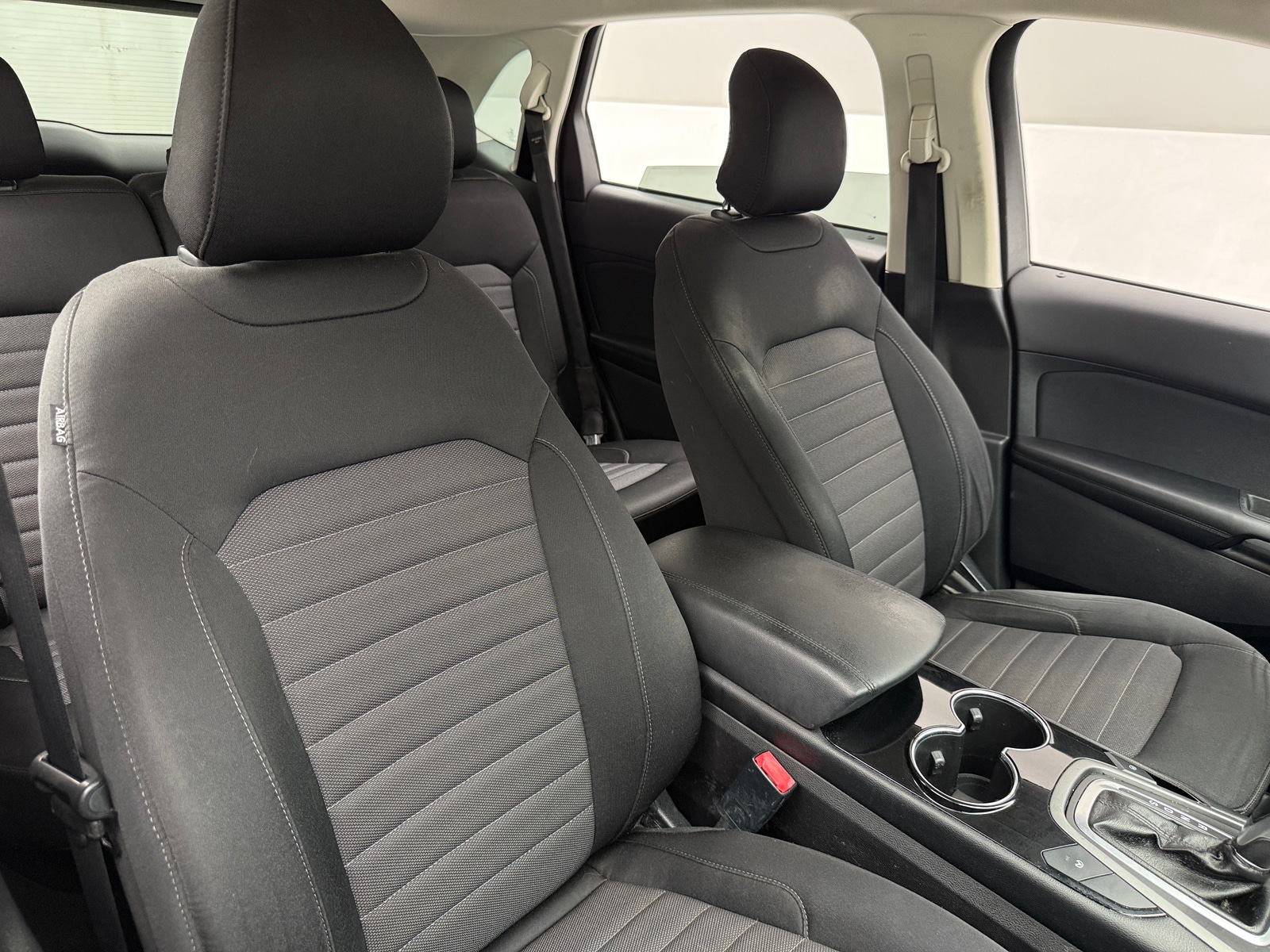 Thumbnail: 2016 Ford Edge - 2