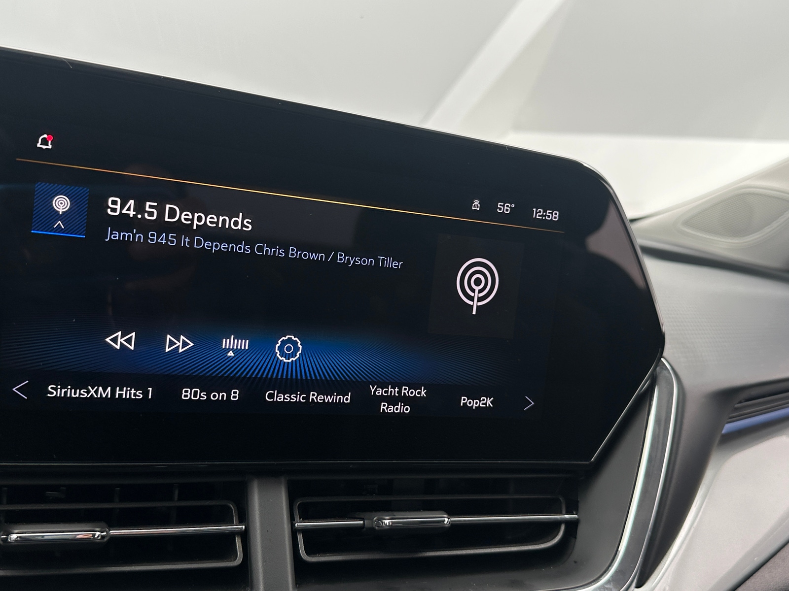 Thumbnail: 2025 Chevrolet Trax - 4