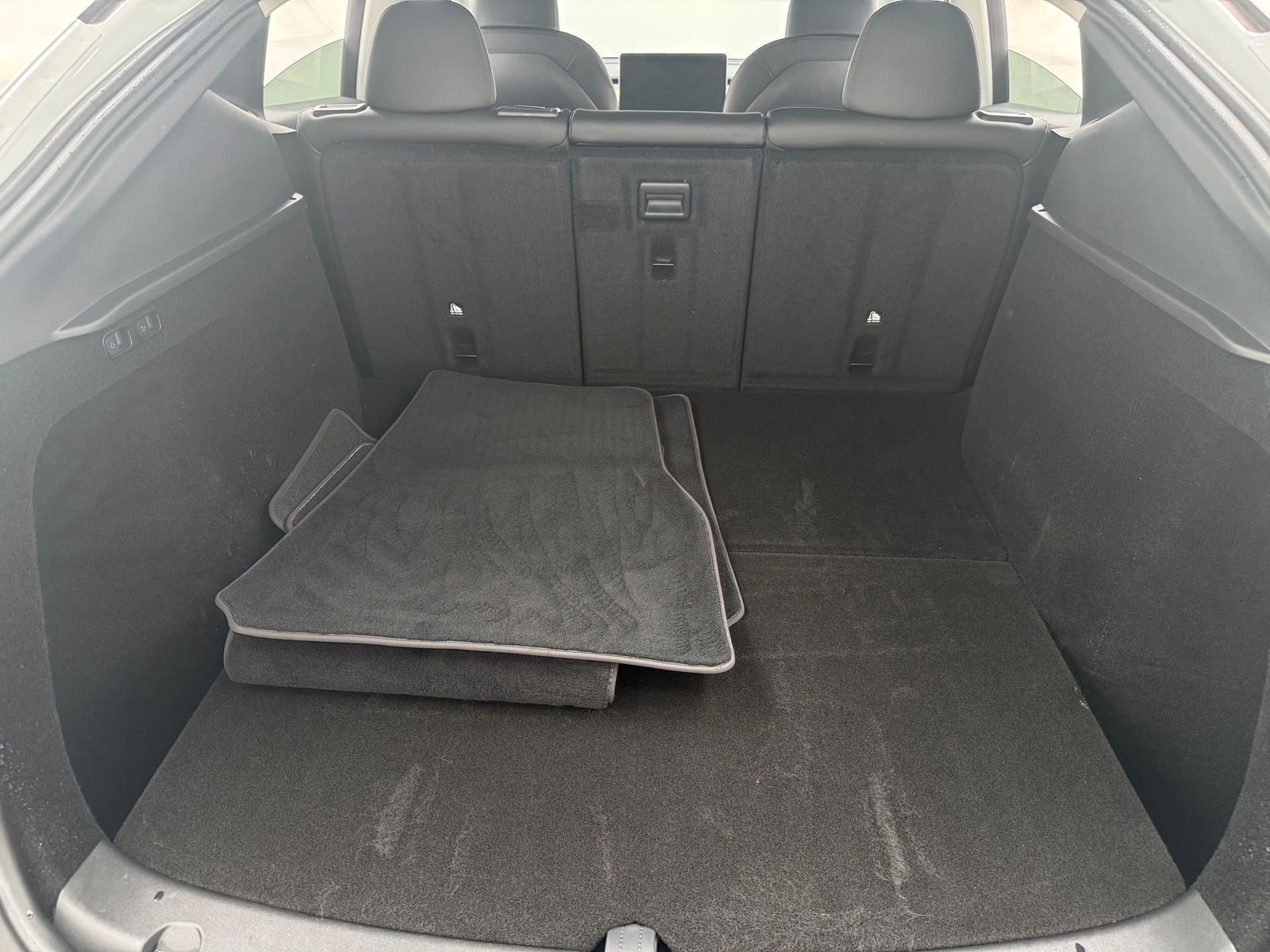 Thumbnail: 2023 Tesla Model Y - 6