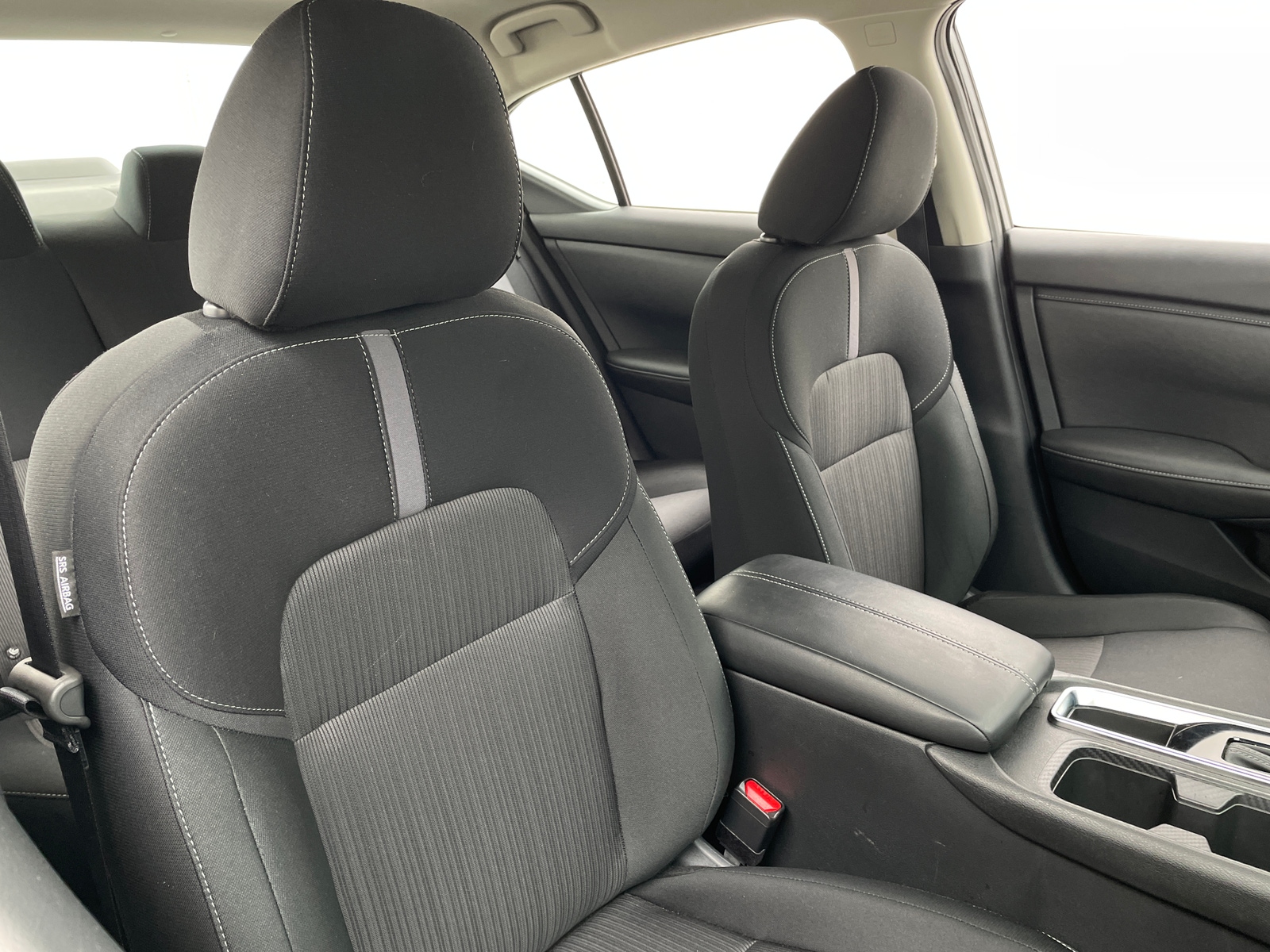 Thumbnail: 2025 Nissan Sentra - 2