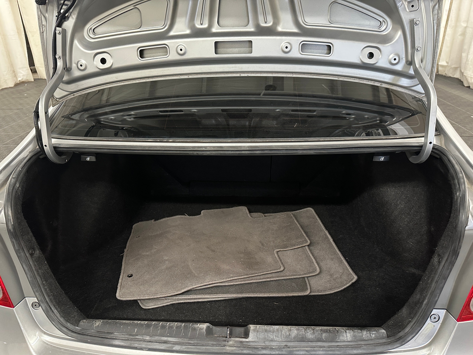 Thumbnail: 2010 Honda Civic - 7