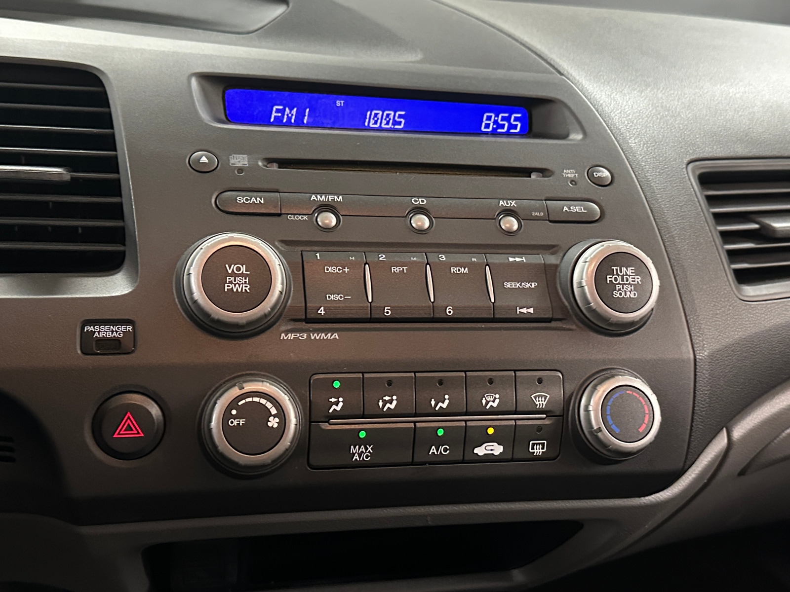 Thumbnail: 2010 Honda Civic - 4