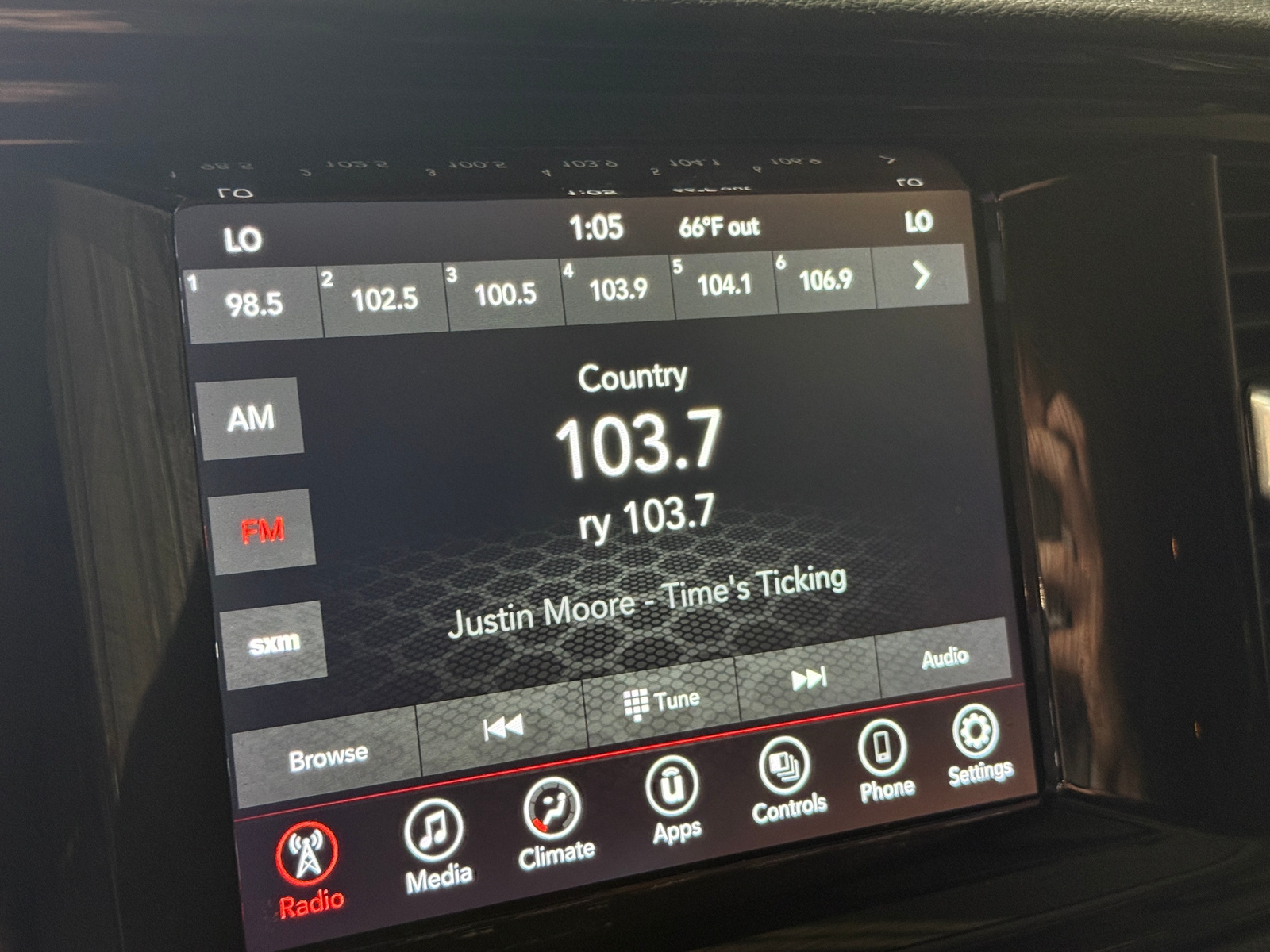 Thumbnail: 2021 Dodge Durango - 4