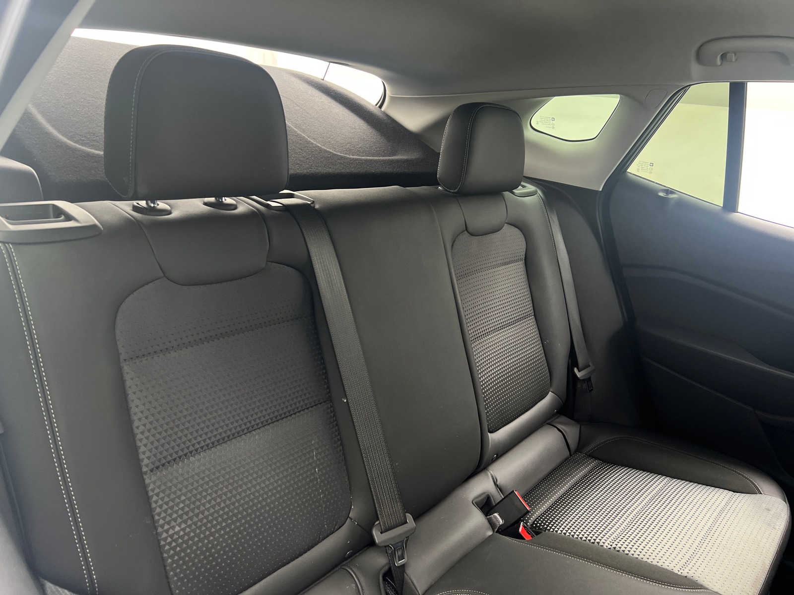 Thumbnail: 2025 Chevrolet Trax - 6