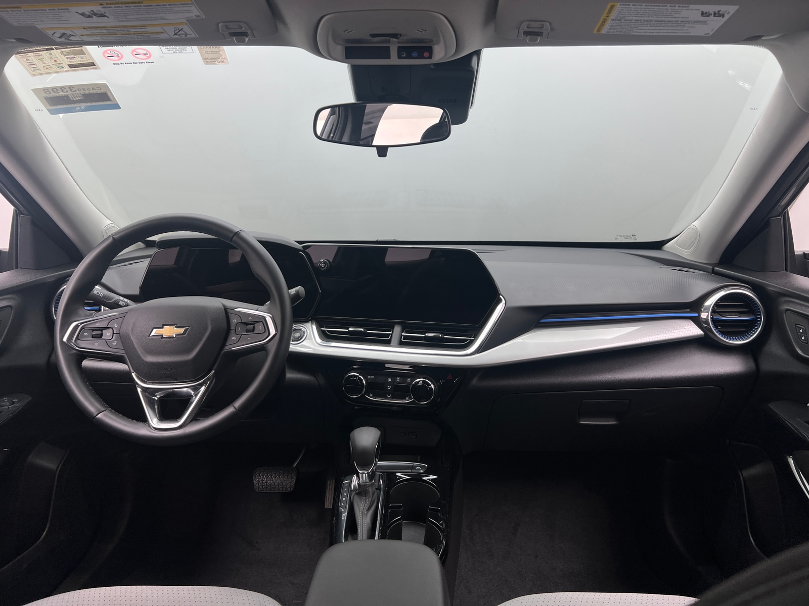 Thumbnail: 2025 Chevrolet Trax - 3