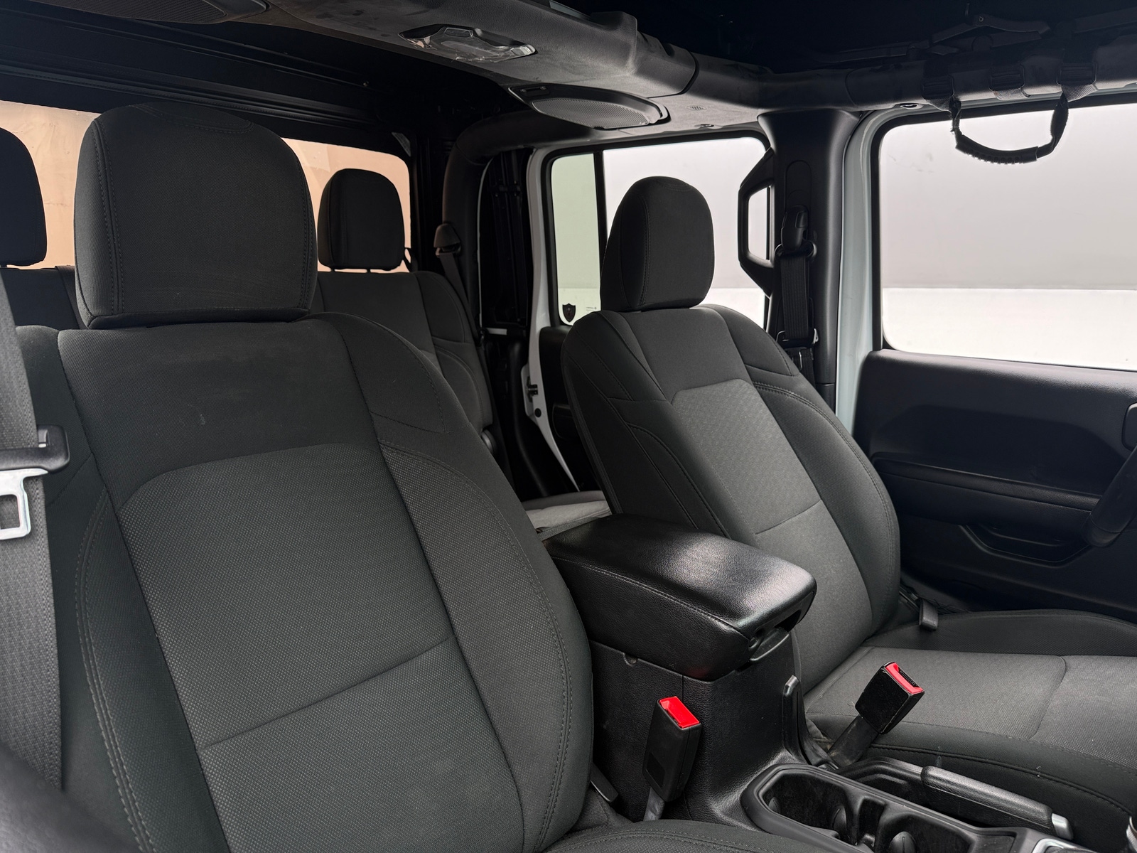 Thumbnail: 2020 Jeep Gladiator - 2