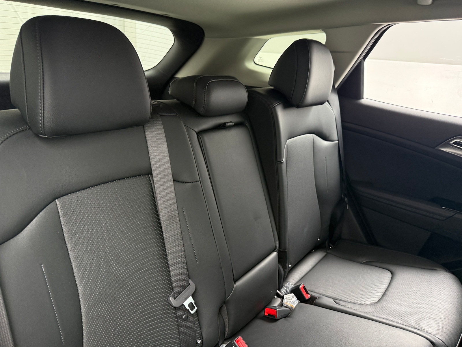 Thumbnail: 2024 Kia Sportage - 5