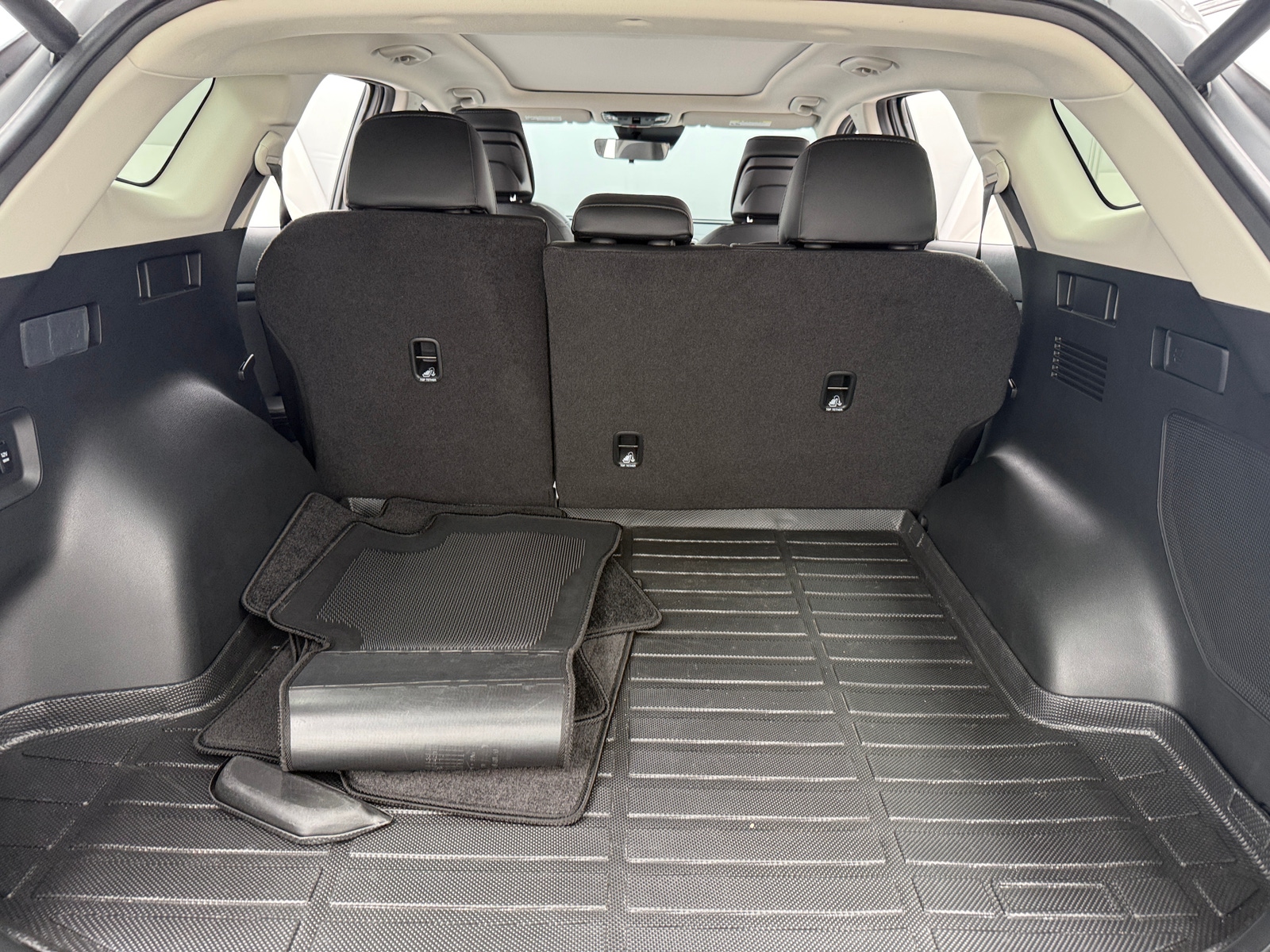 Thumbnail: 2024 Kia Sportage - 6