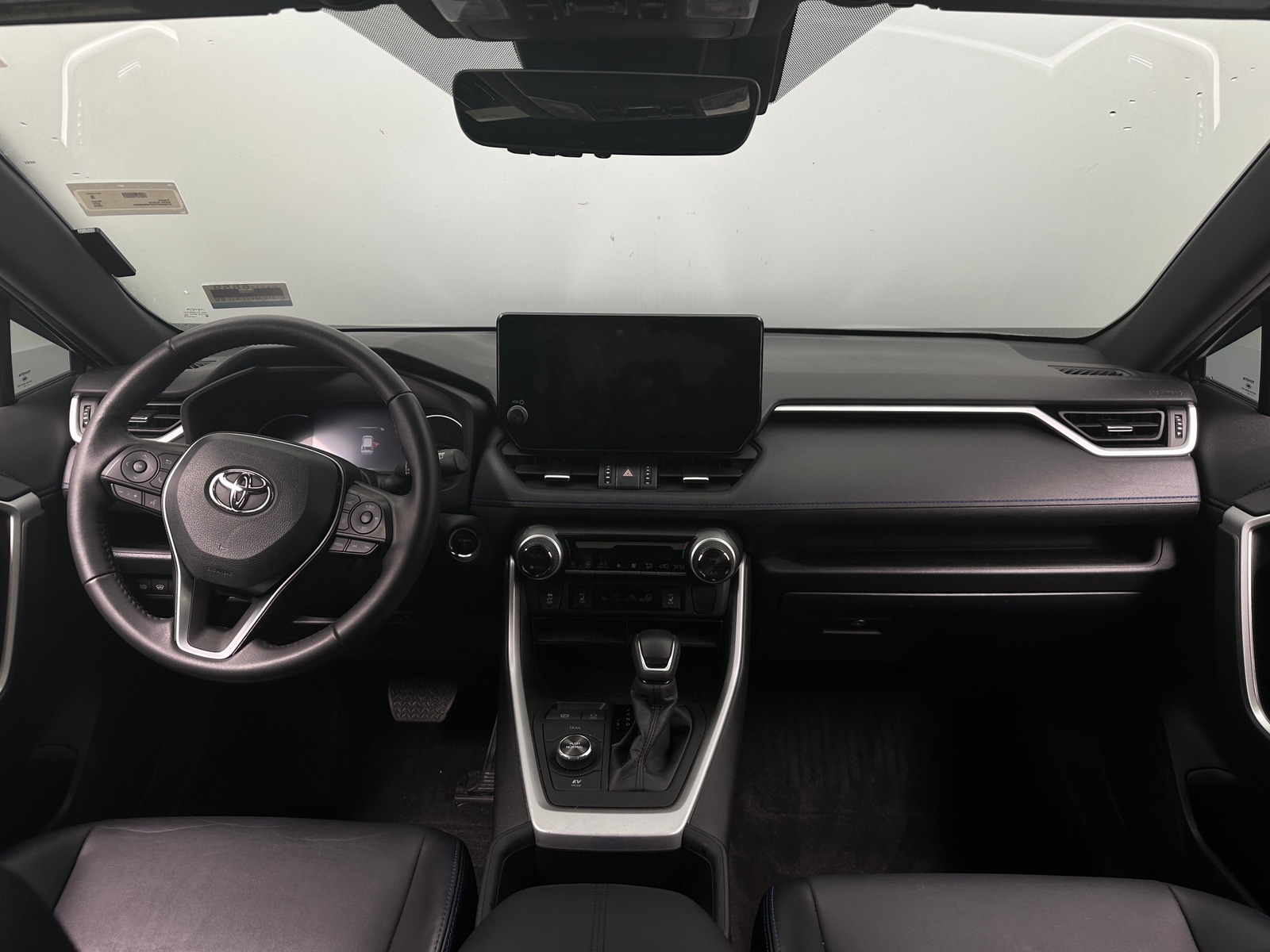 Thumbnail: 2023 Toyota RAV4 - 2