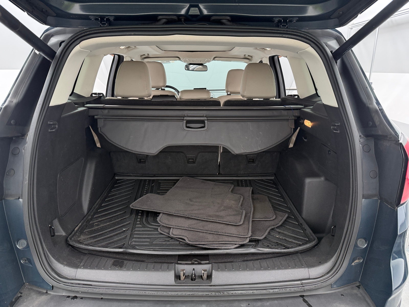 Thumbnail: 2019 Ford Escape - 6