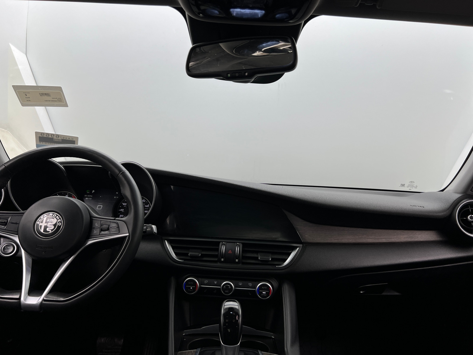 Thumbnail: 2019 Alfa Romeo Giulia - 2