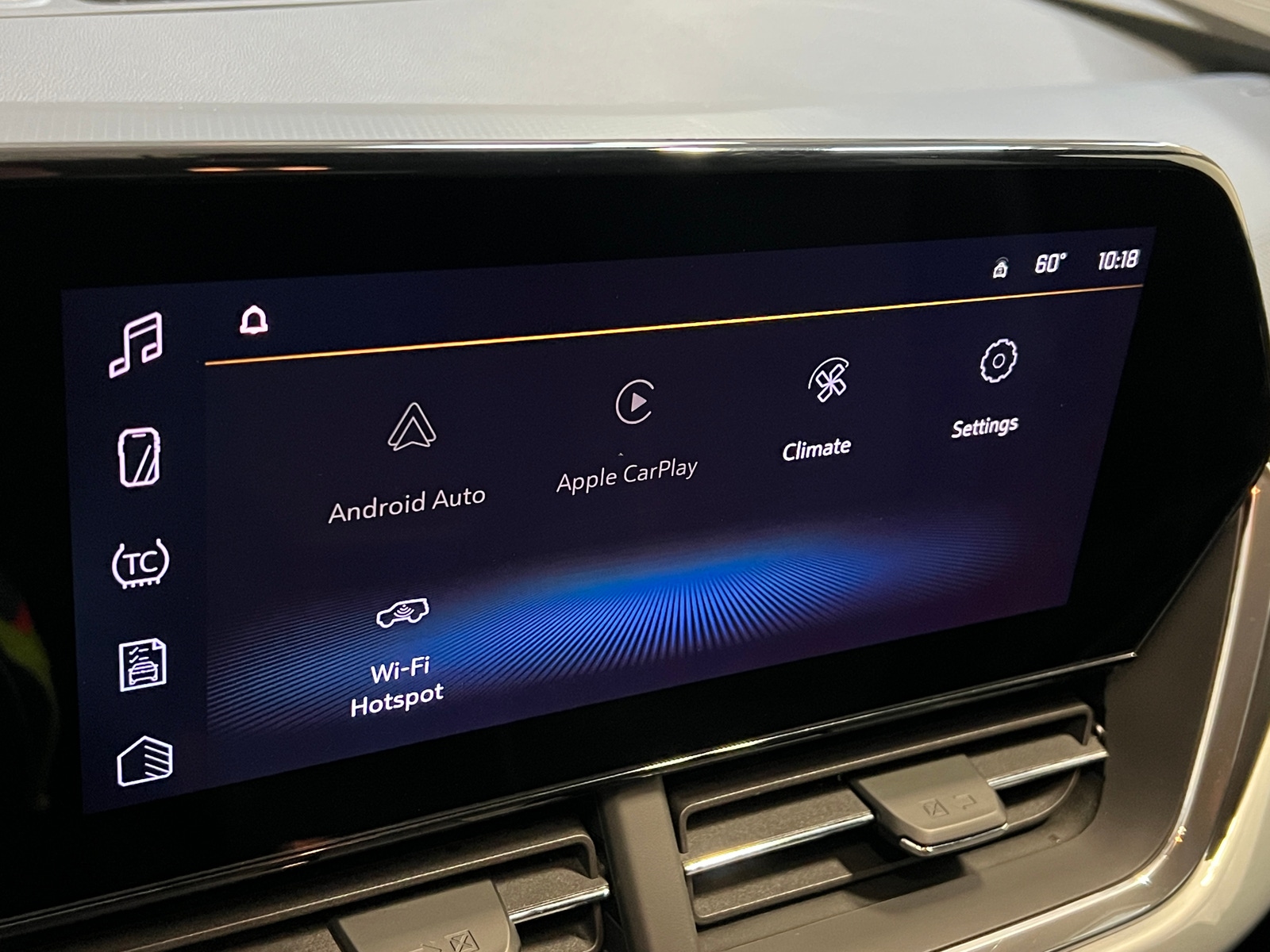 Thumbnail: 2025 Chevrolet Trax - 4