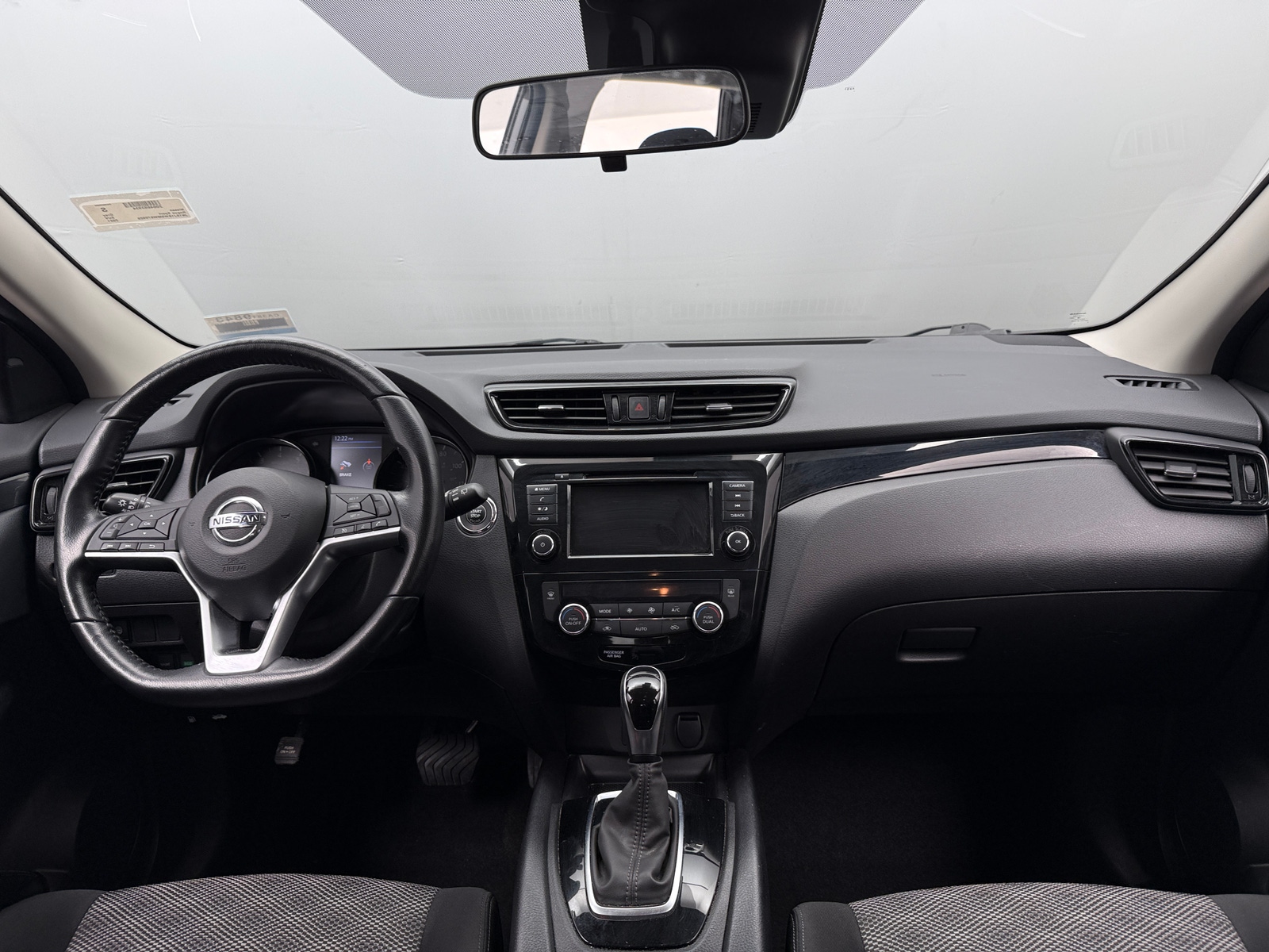 Thumbnail: 2021 Nissan Rogue Sport - 3