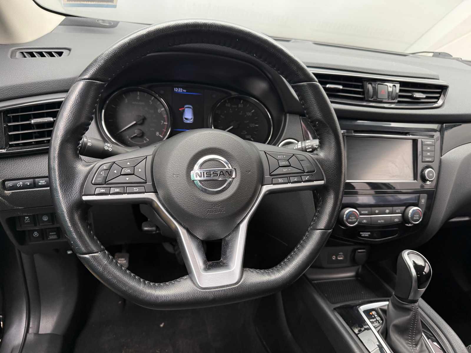 Thumbnail: 2021 Nissan Rogue Sport - 5