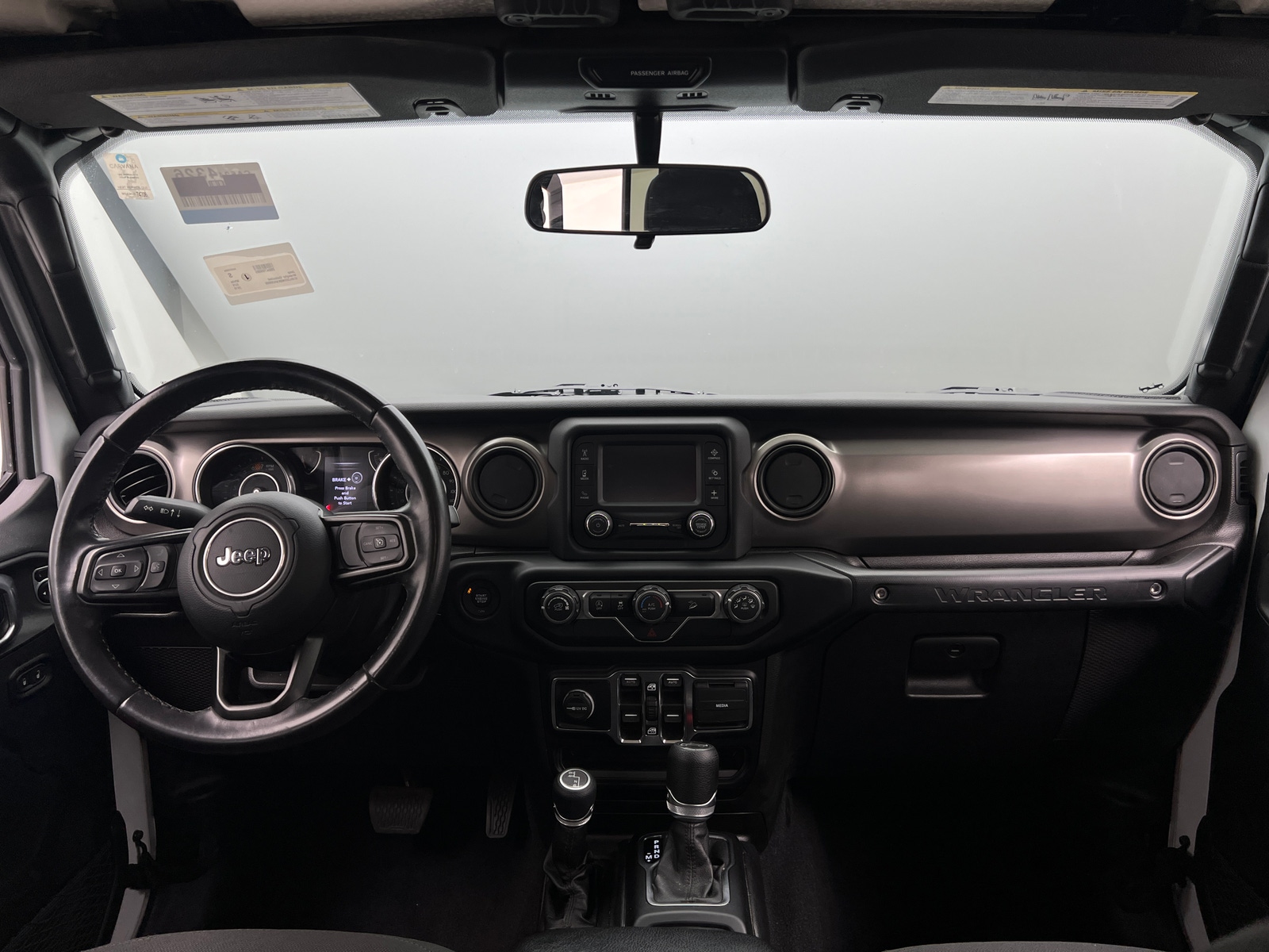 Thumbnail: 2019 Jeep Wrangler - 3