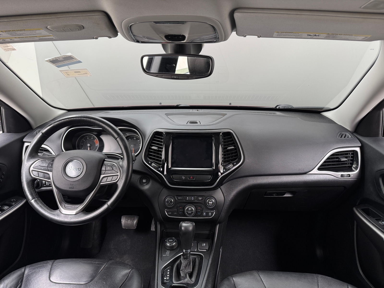 Thumbnail: 2019 Jeep Cherokee - 2