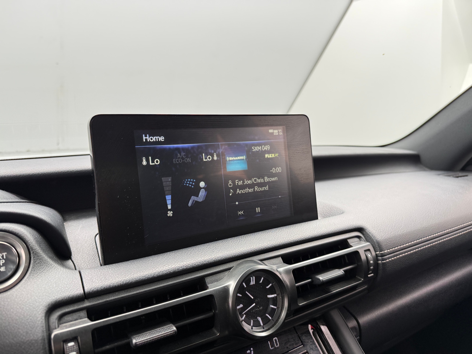 Thumbnail: 2024 Lexus IS - 3