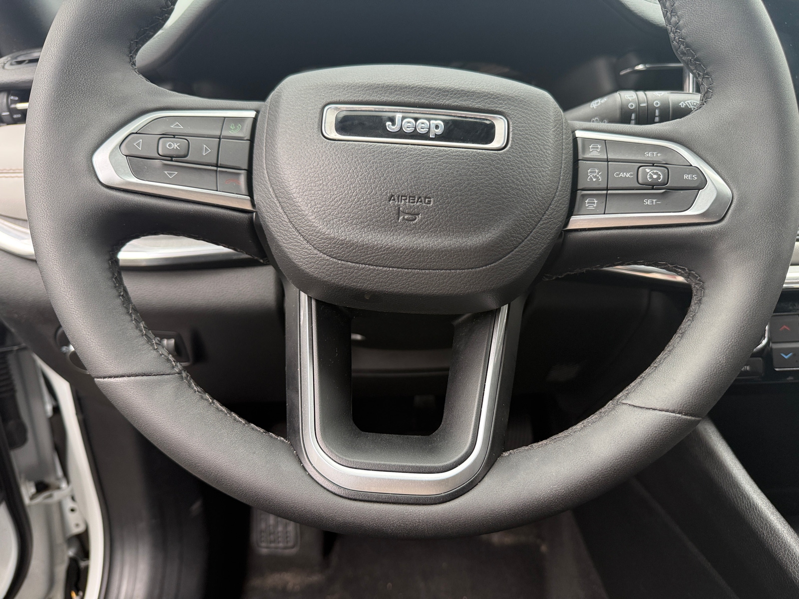 Thumbnail: 2024 Jeep Compass - 4