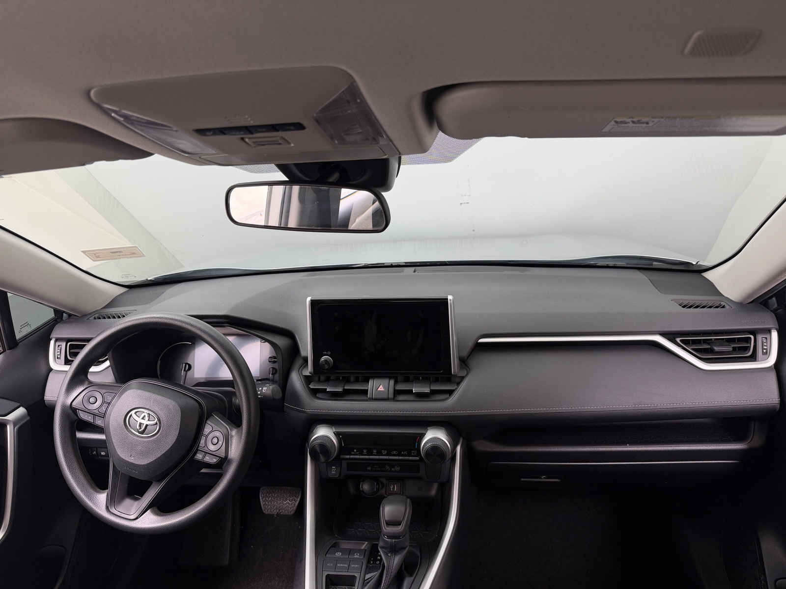 Thumbnail: 2023 Toyota RAV4 - 3