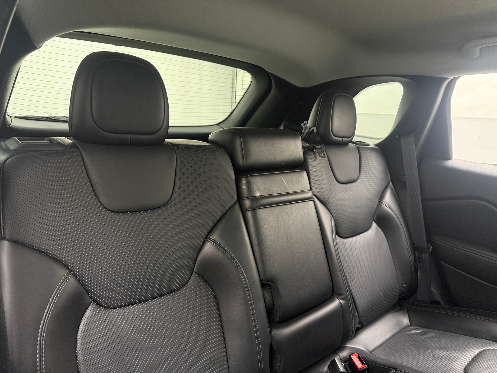 Thumbnail: 2019 Jeep Cherokee - 5