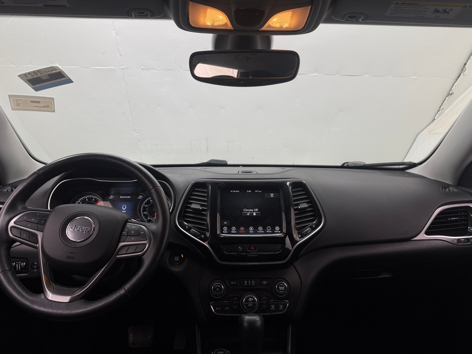 Thumbnail: 2019 Jeep Cherokee - 2