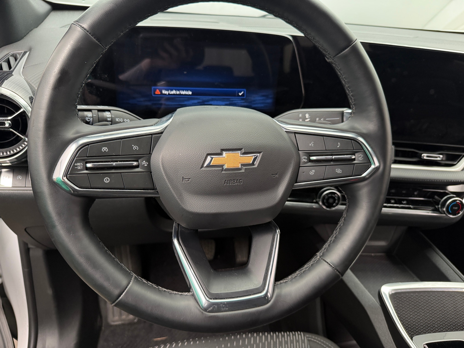 Thumbnail: 2025 Chevrolet Equinox - 5