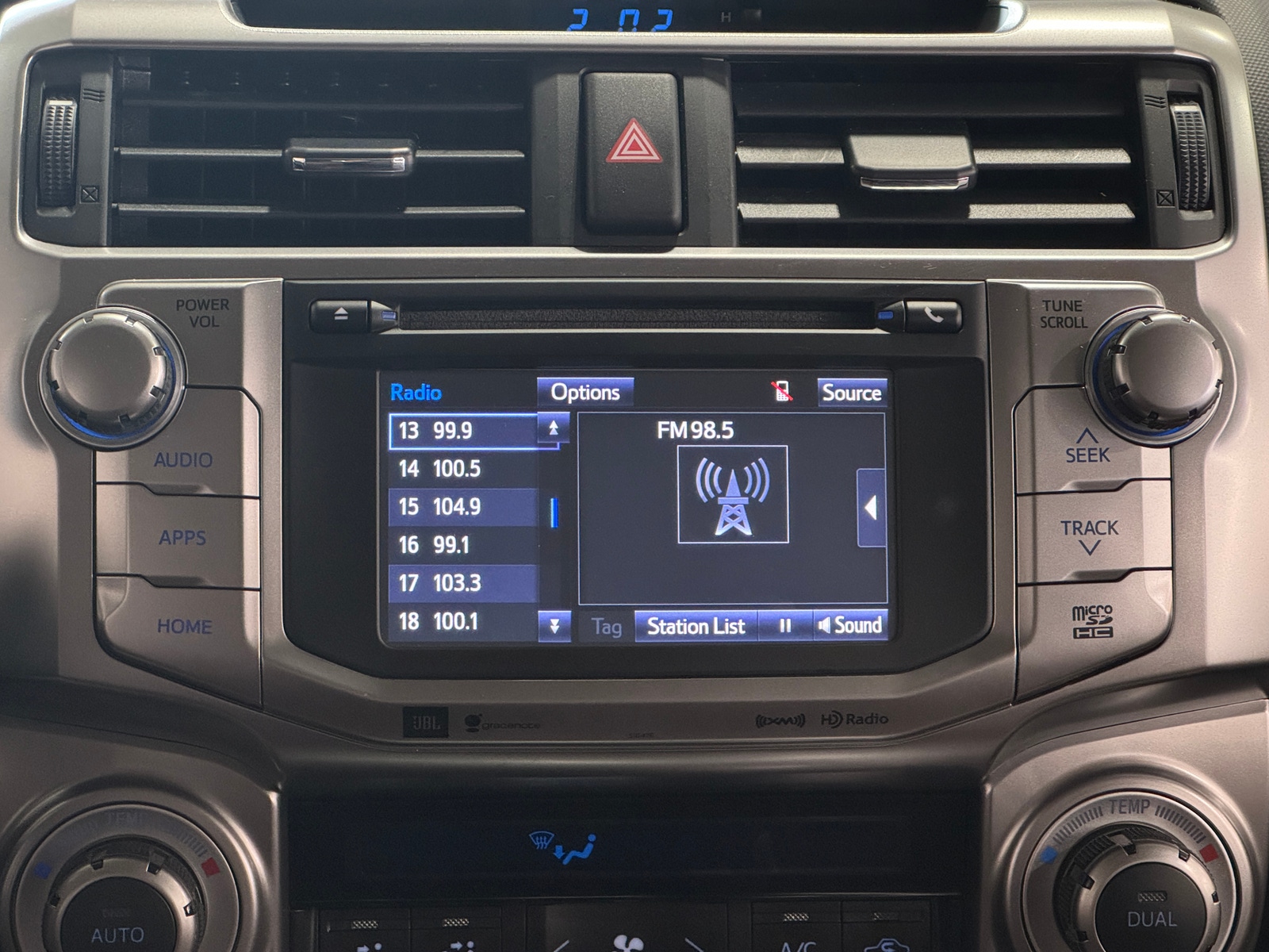 Thumbnail: 2019 Toyota 4Runner - 3