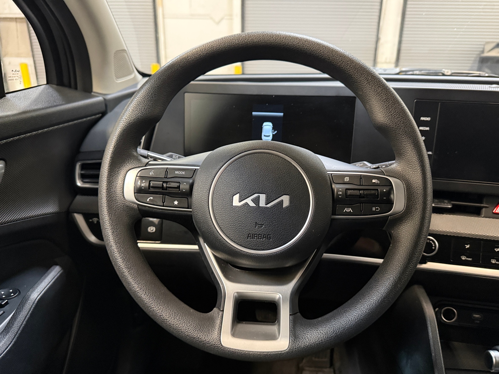 Thumbnail: 2025 Kia Sportage - 5