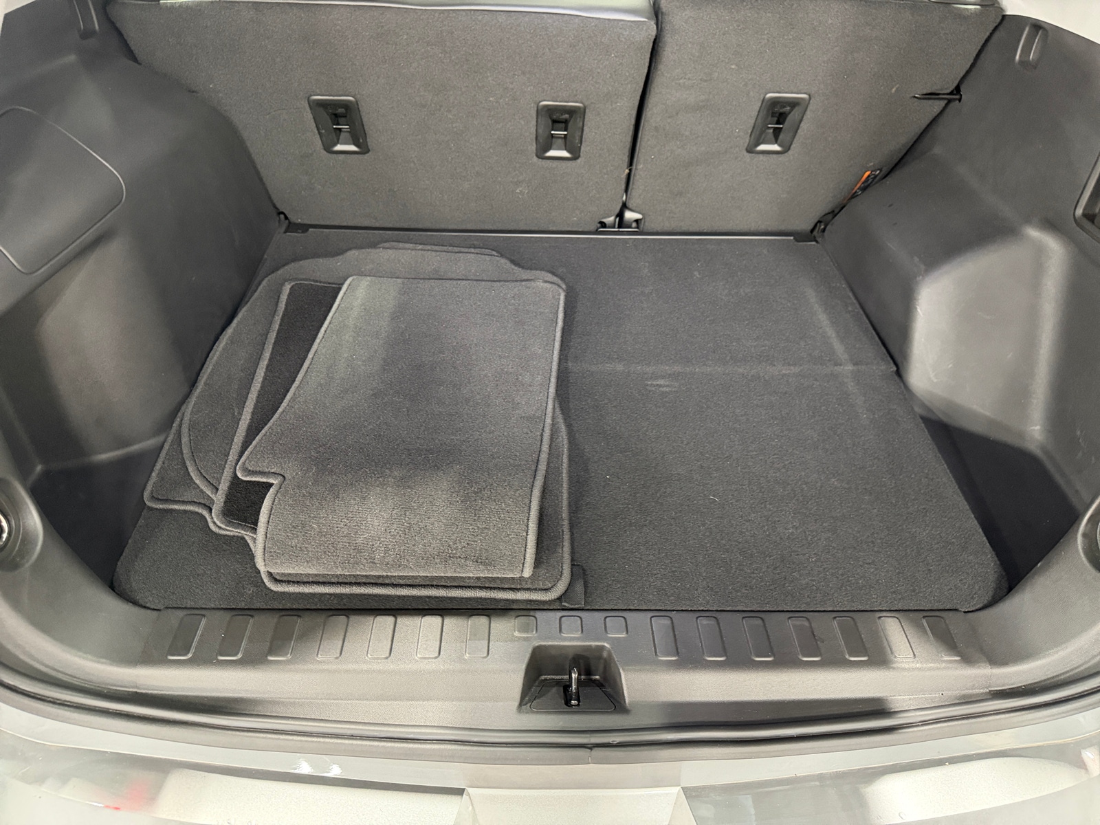 Thumbnail: 2024 GMC Terrain - 6