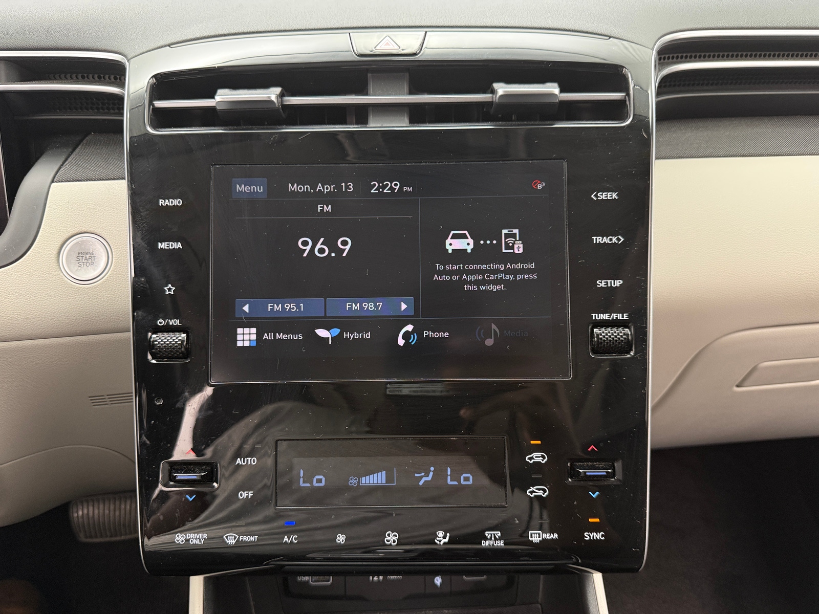 Thumbnail: 2022 Hyundai Tucson - 4