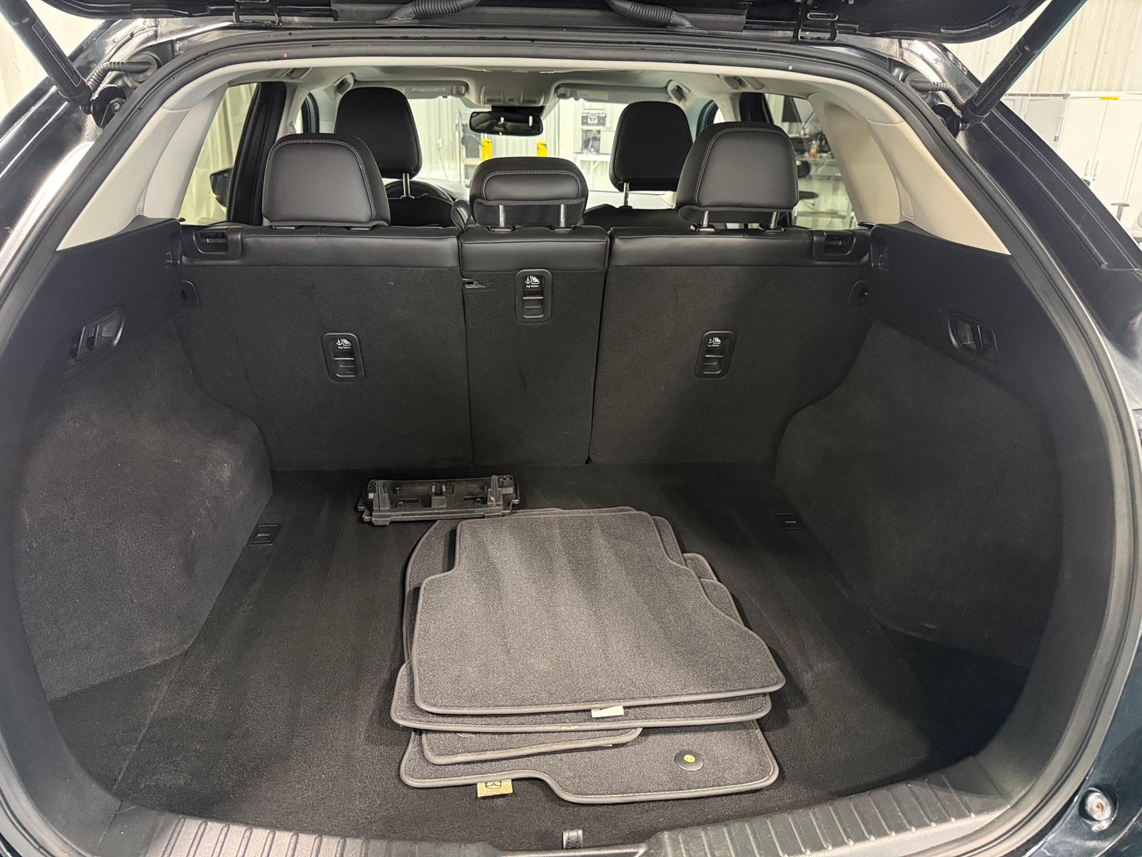 Thumbnail: 2021 Mazda CX-5 - 6